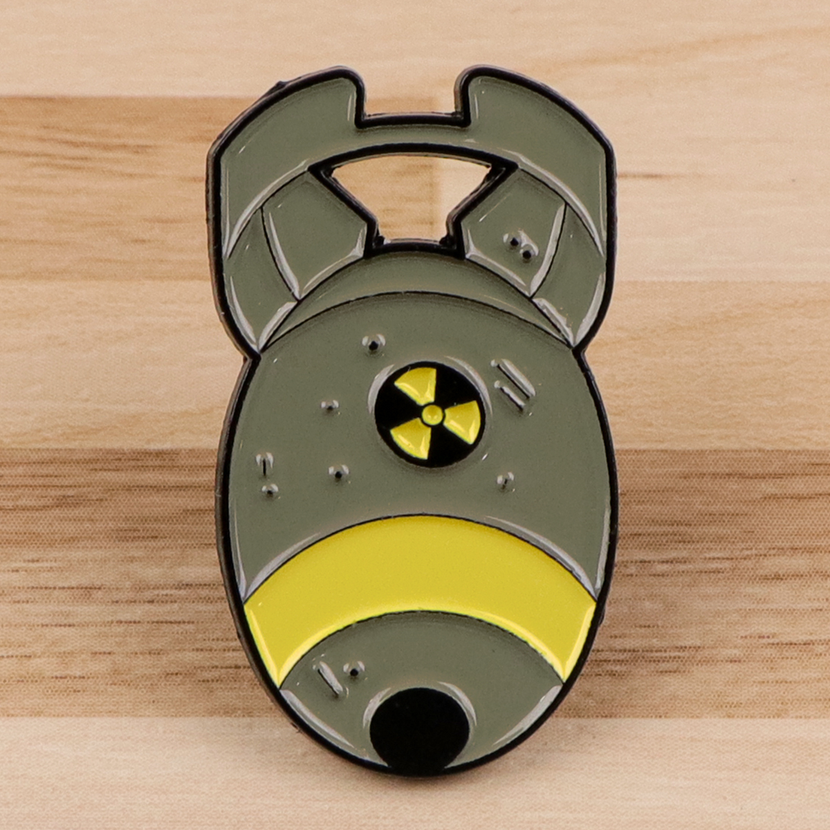 Retro Gaming Gif - Game Enamel Pins Retro Bomb Badges