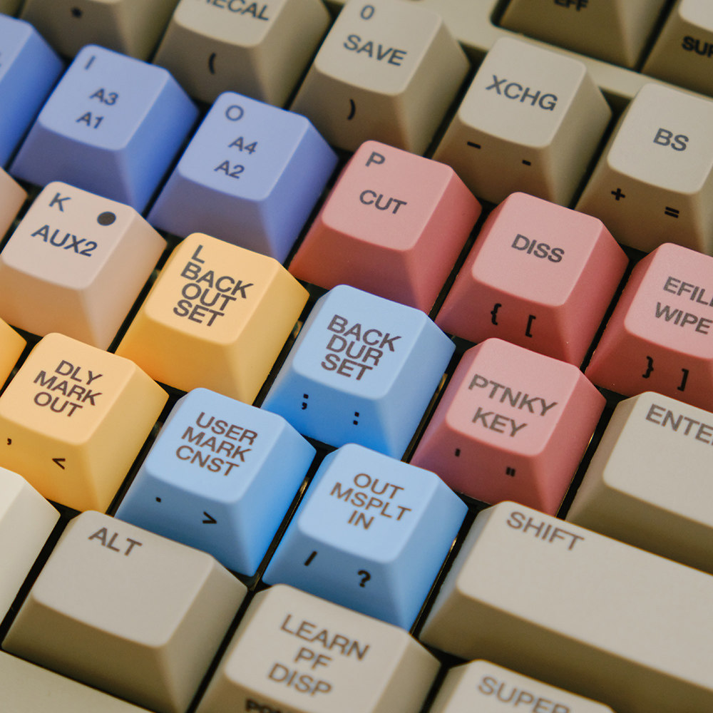 FBB Keycaps S9000 Retro Style  - Retro Gaming Keycaps recensione e prezzo