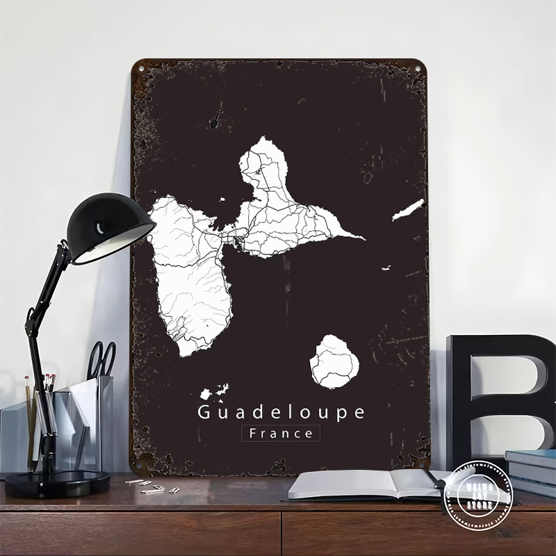 Guadeloupe Island Map Tinplate - Retro Gaming Island recensione e prezzo