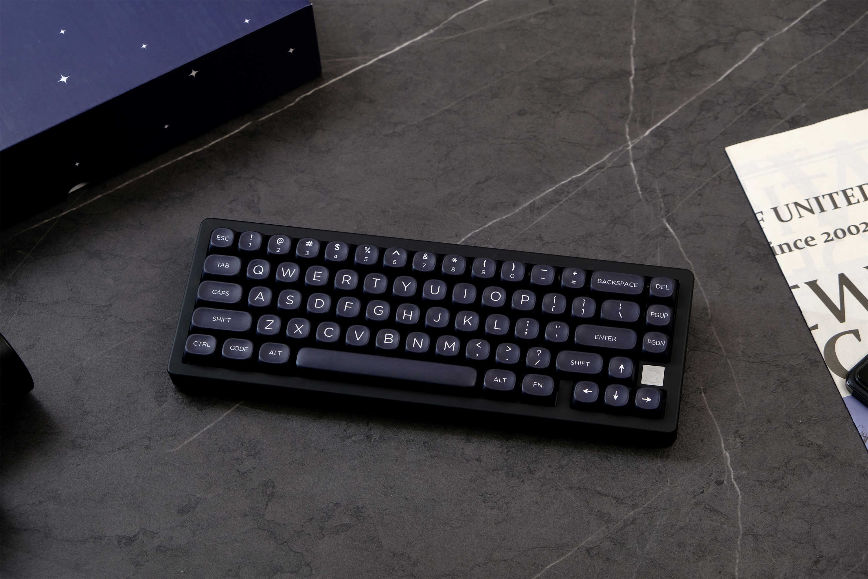 GMK Minimalist black Keycap 12 - Retro Gaming Keycaps recensione e prezzo