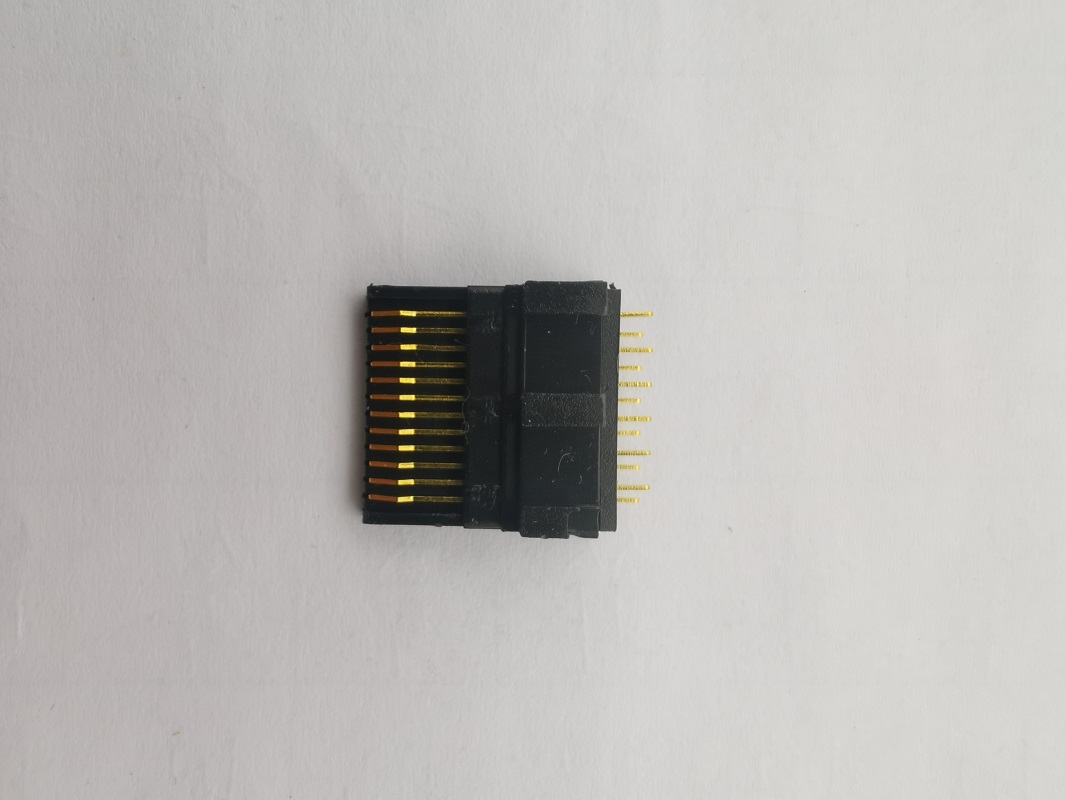 Full 12Pins Connect Port Socke - Composite Rca Cable recensione e prezzo