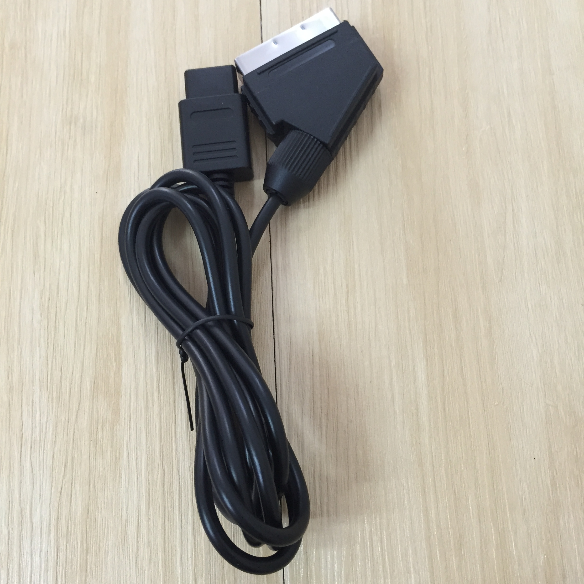 EU RGB SCART AV Cable Lead Cor - Retro Gaming Cable recensione e prezzo